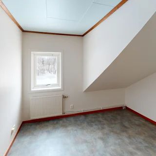 Foto 6 av 12